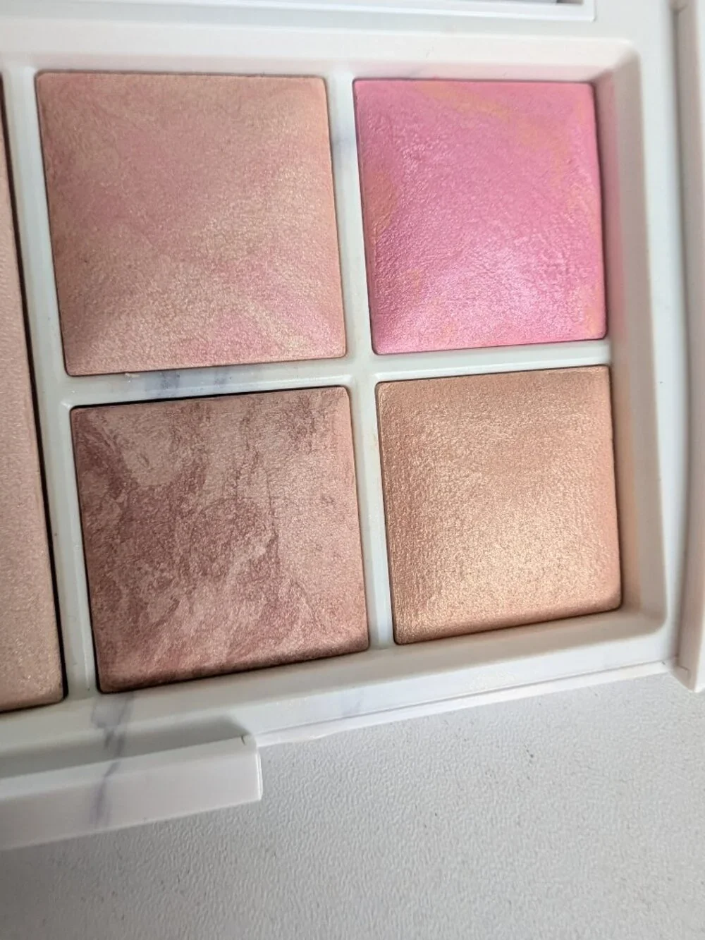 Hourglass Ambient Lighting Edit SURREAL LIGHT Palette Rare & Discontinued HTF